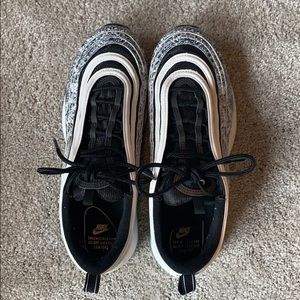Nike AirMax 97